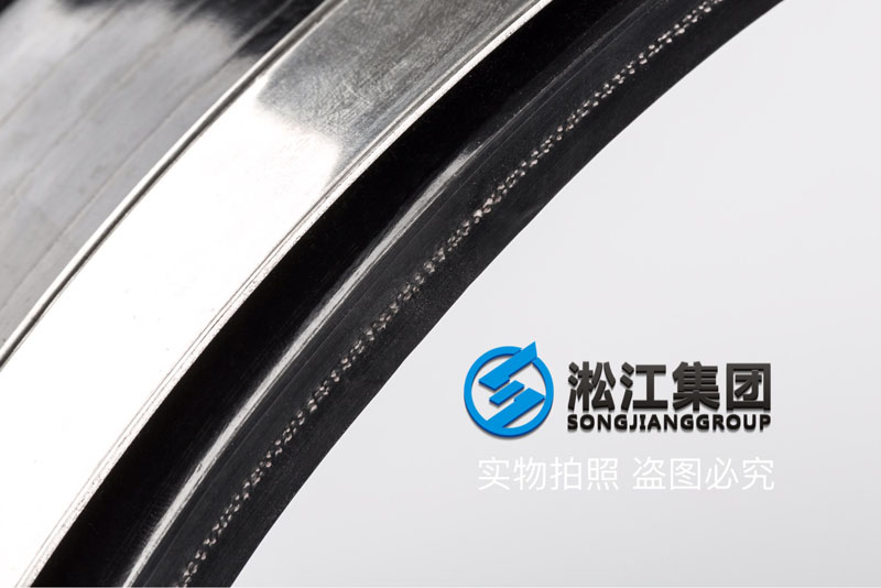 KKT型排水管道卡箍可曲挠橡胶接头产品图 KKT型排水管道卡箍可曲挠橡胶接头产品图