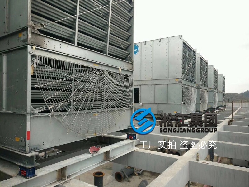 方形冷却塔弹簧减震器现场